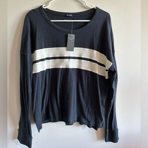NWT Abercrombie & Fitch Long-Sleeve Contrasting Tee